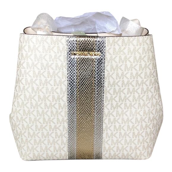 Michael Kors Pratt Signature Pale Gold Medium Bucket Shoulder Bag Purse NWT - Picture 1 of 16